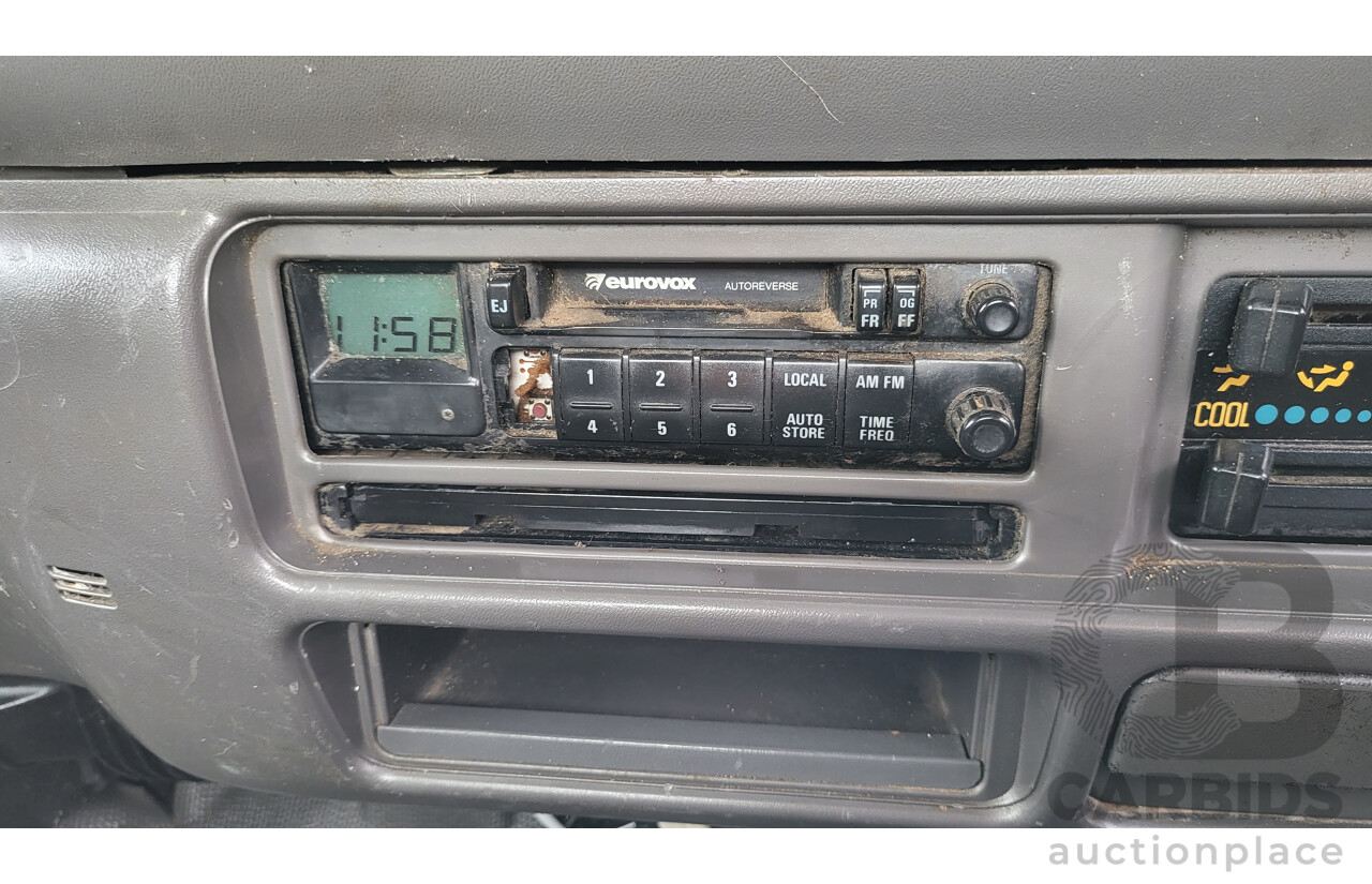 07/1998 Isuzu N8 NP 300 Series 6m Flat Tray Manual Diesel