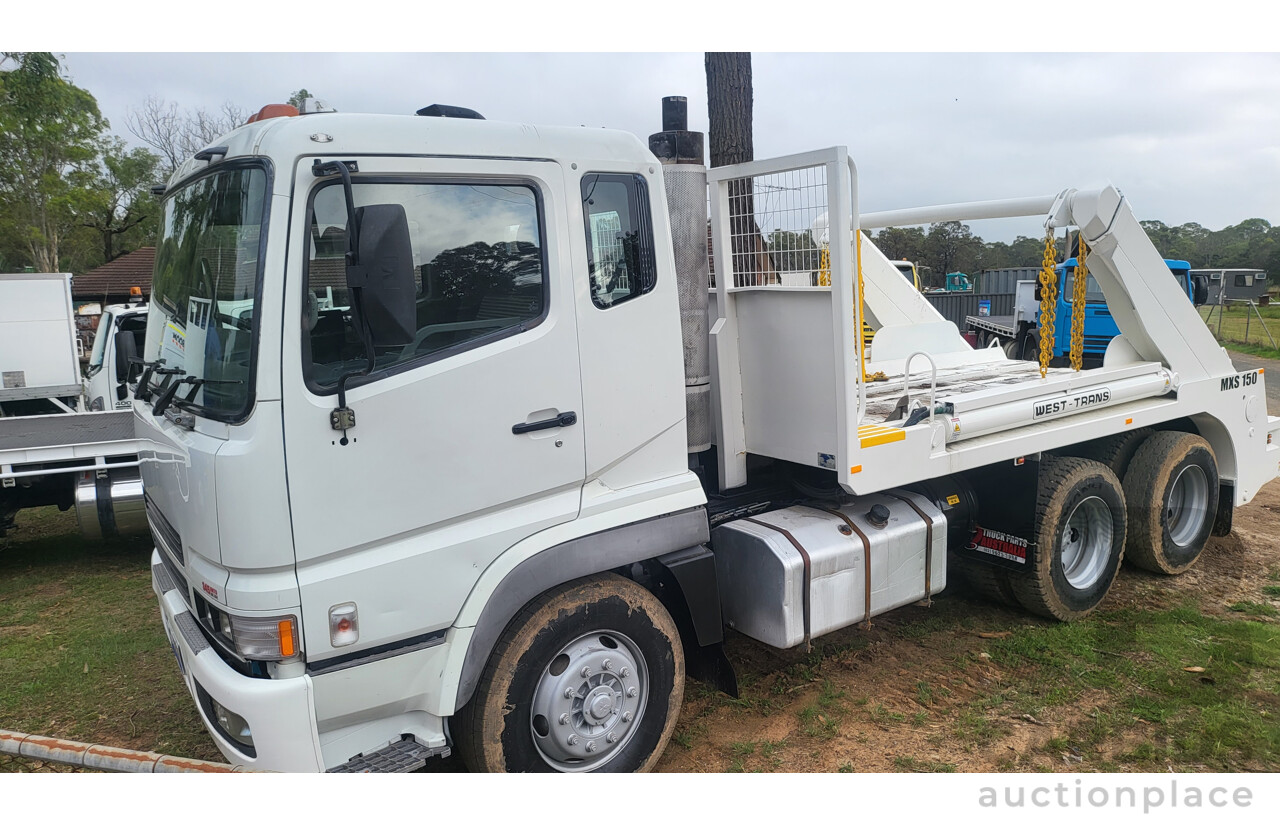 06/2007 Mitsubishi FV500 Skip Bin Truck White 6.4L Diesel