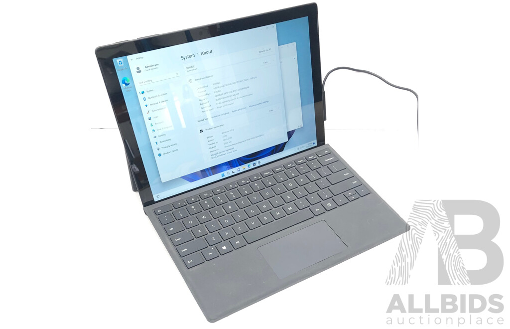 Microsoft (1796) Surface Pro 6 Intel Core i5 (8350U) 1.70GHz-3.60GHz 4-Core CPU 256GB 12.3-Inch Touchscreen Detachable Laptop
