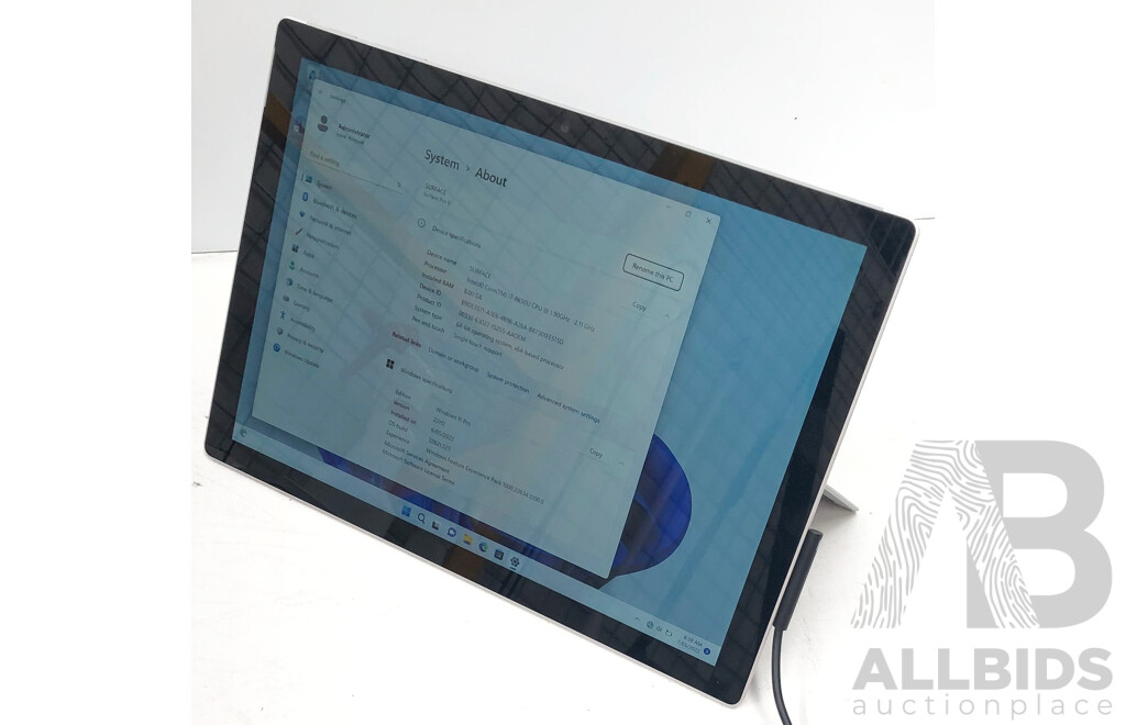 Microsoft (1796) Surface Pro 6 Intel Core i7 (8650U) 1.90GHz-4.20GHz 4-Core CPU 256GB 12.3-Inch Touchscreen Detachable Laptop