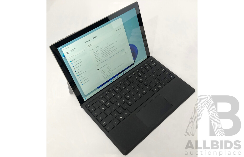 Microsoft (1866) Surface Pro 7 Intel Core i5 (1035G4) 1.10GHz-3.70GHz 4-Core CPU 128GB 12.3-Inch Touchscreen Detachable Laptop