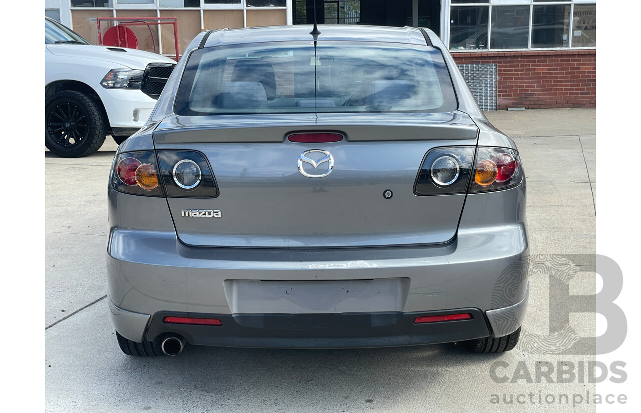 9/2005 Mazda Mazda3 SP23 BK 4d Sedan Grey 2.3L