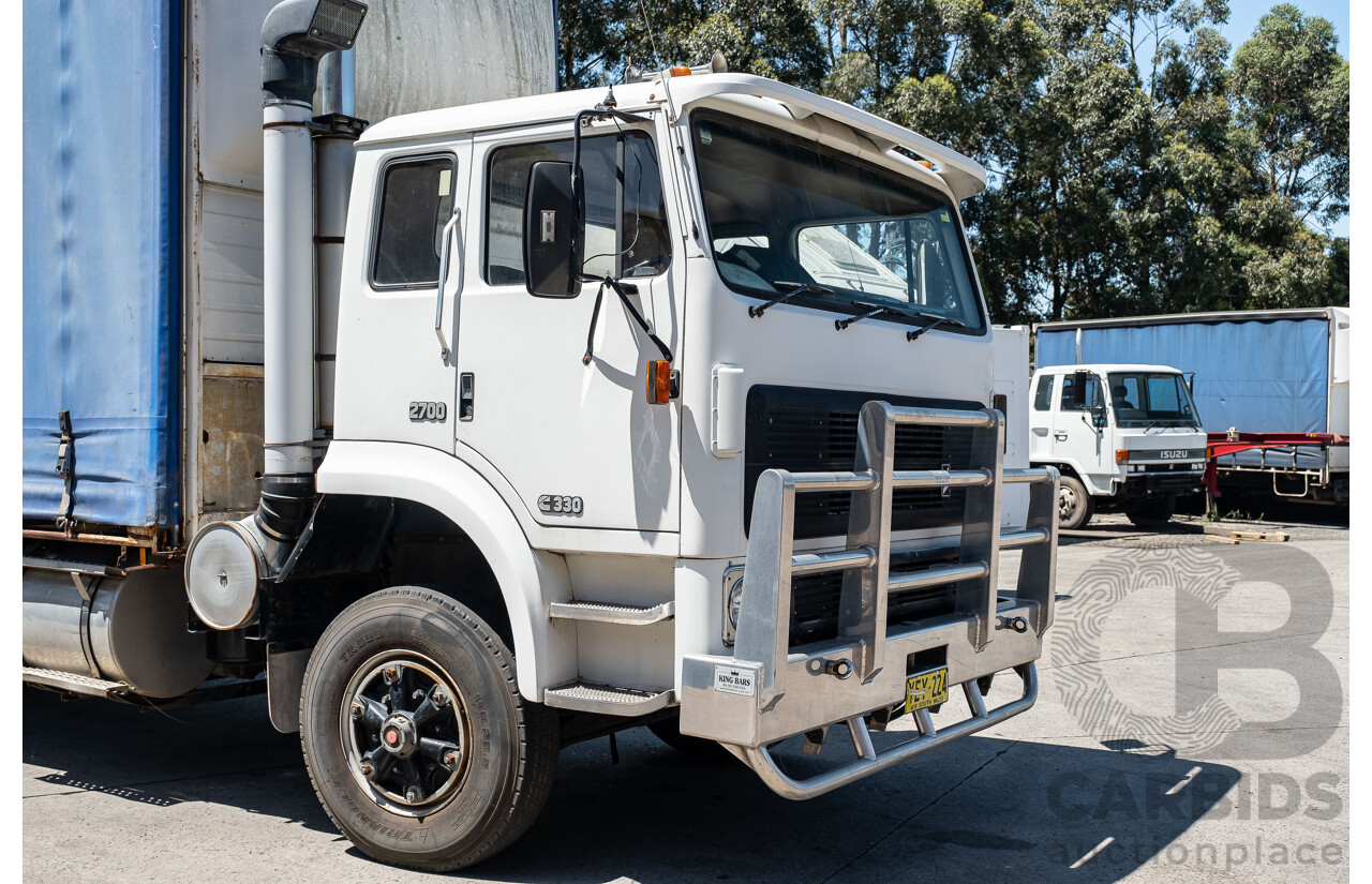 02/1994 International 2700/444 XT 12 Pallet Cabover Curtainside Pantech Truck