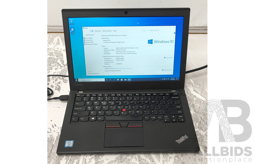 Lenovo ThinkPad (X260) Intel Core i5 (6300U) 2.40GHz-3.00GHz 2-Core CPU 12.5-Inch Laptop