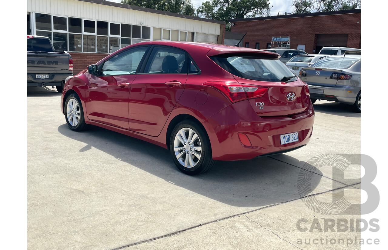 7/2014 Hyundai i30 SE GD MY14 5d Hatchback Red 1.8L