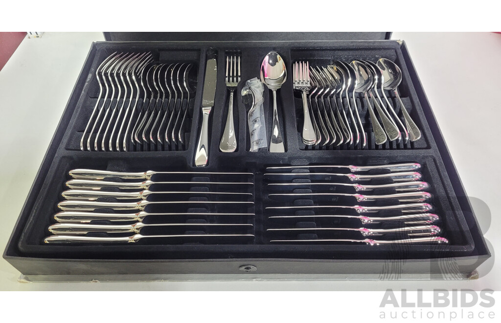 Boxed 57 Piece Stainless Steel Cuttlery Set by Strachan