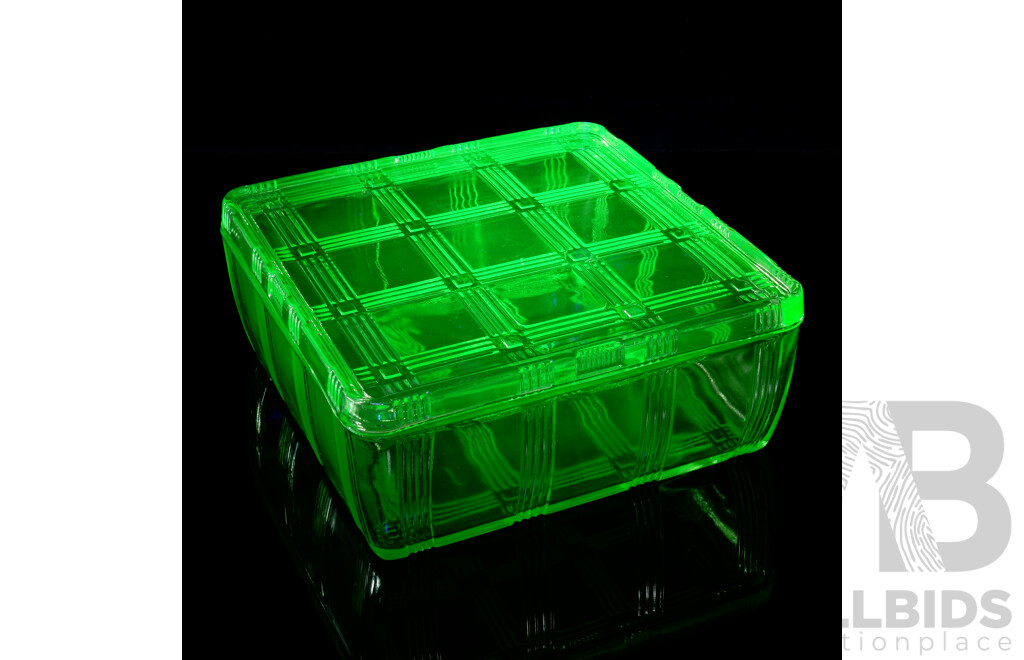 Antique Uranium Glass Lidded Square Container with Grid Pattern Decoration