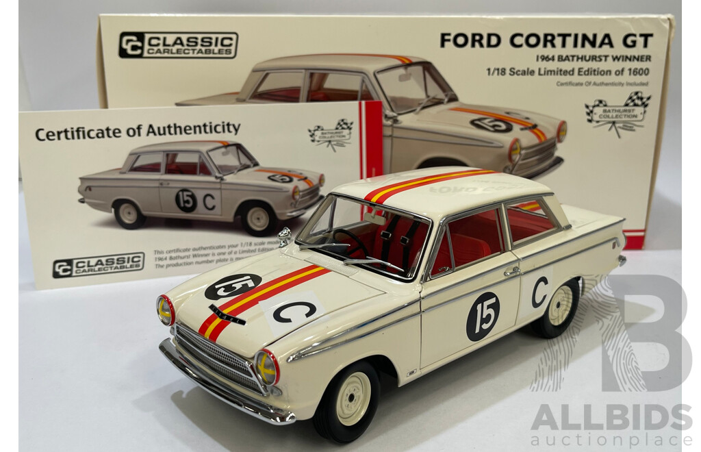 Bob Jane/George Reynolds Classic Carlectable 1964 Bathurst Winner Ford Cortina GT - 1/18 Scale
