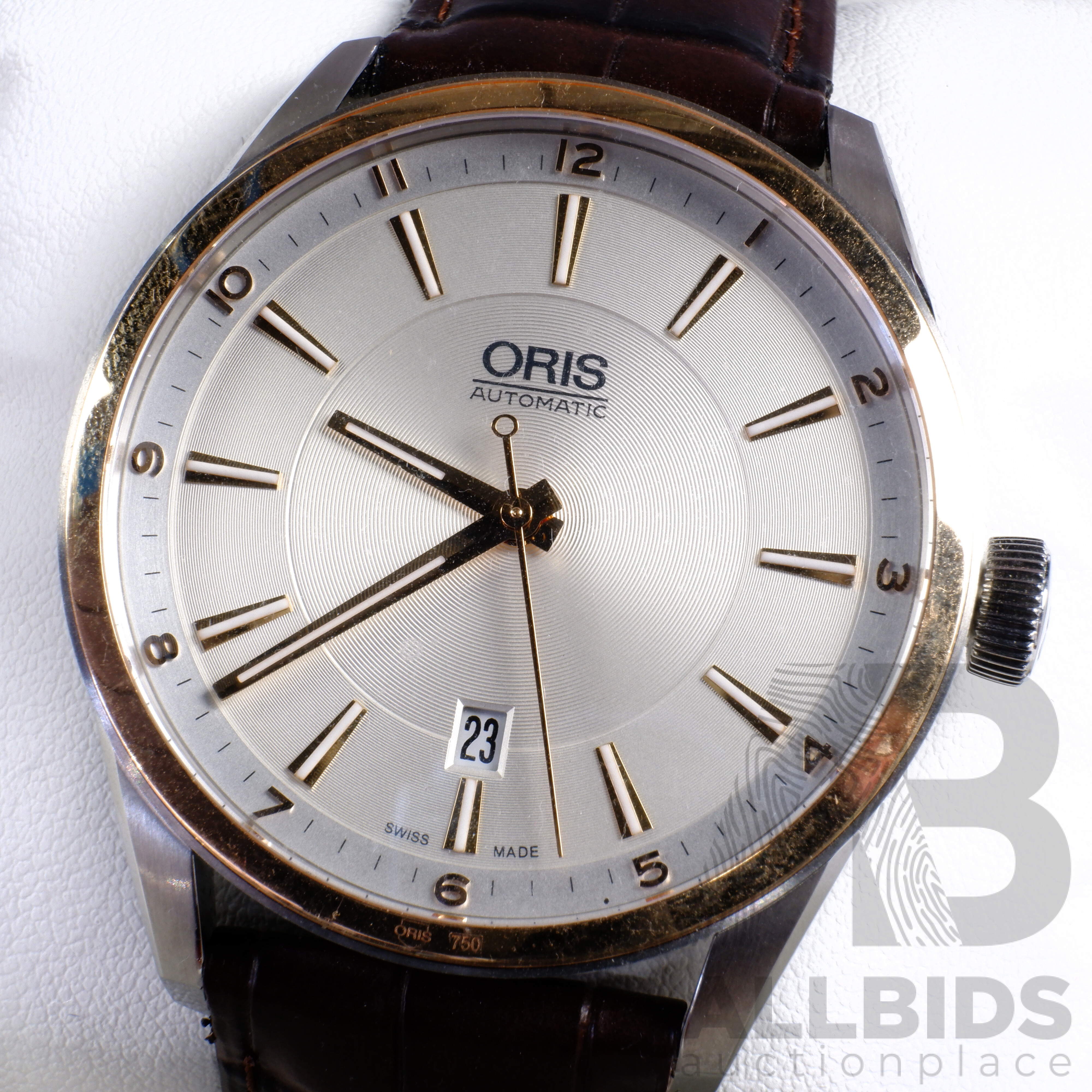 Oris artix date discount 39mm