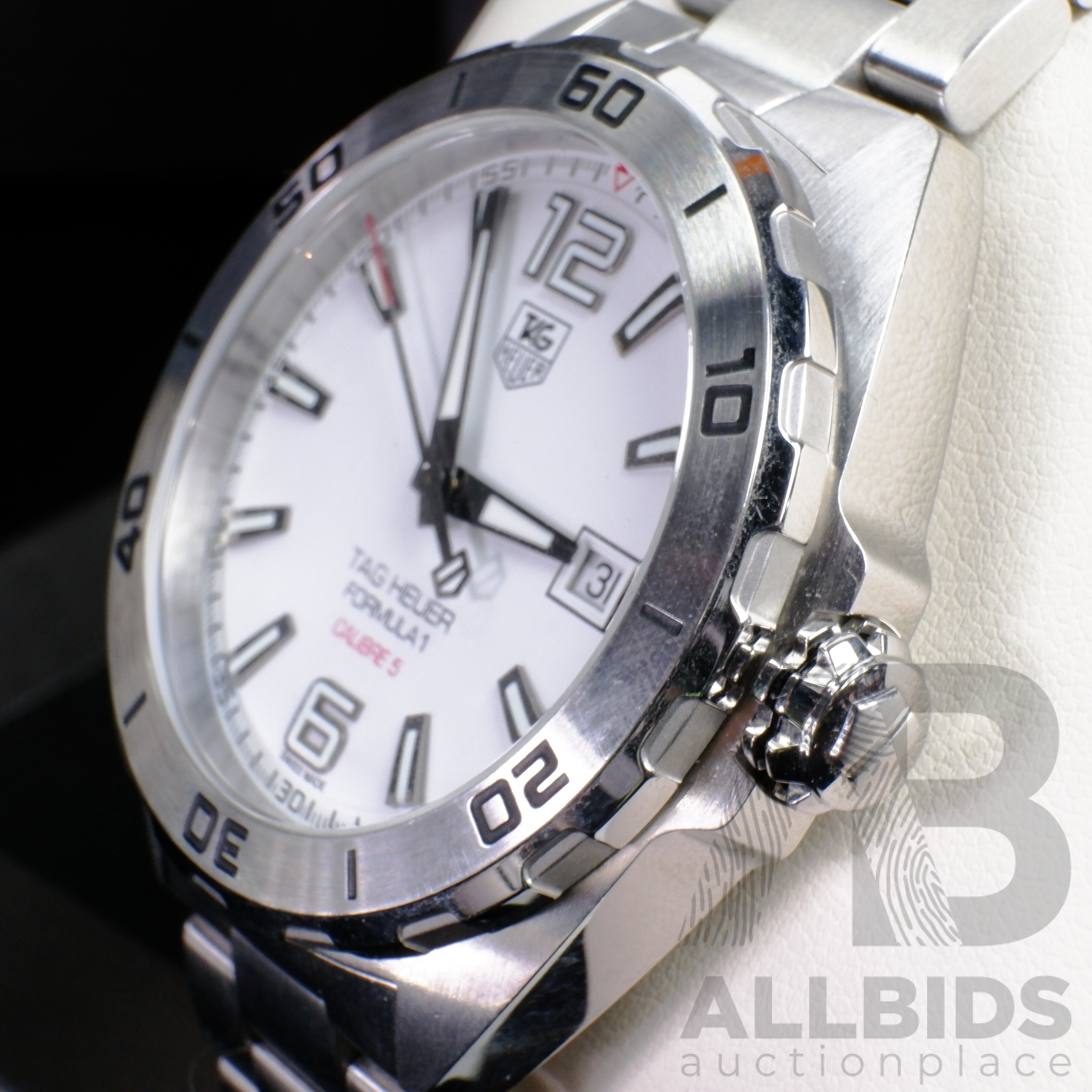 Tag heuer formula clearance 1 calibre 5 white