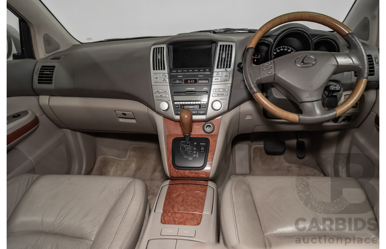 4/2003 Lexus Rx330 Sports MCU38R 4d Wagon Beige 3.3L V6