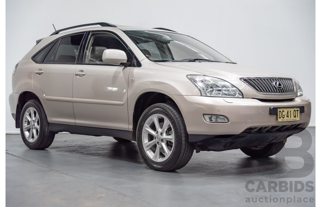 4/2003 Lexus Rx330 Sports MCU38R 4d Wagon Beige 3.3L V6