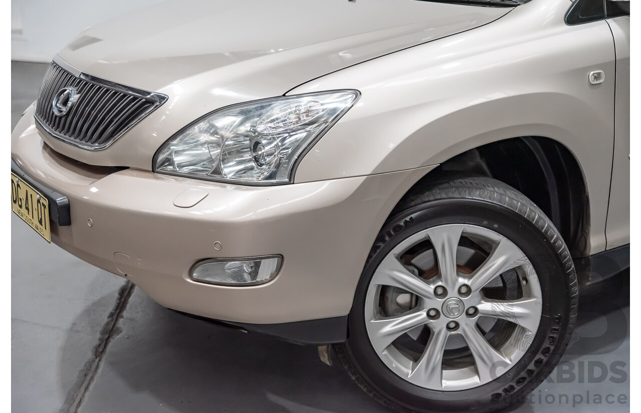 4/2003 Lexus Rx330 Sports MCU38R 4d Wagon Beige 3.3L V6