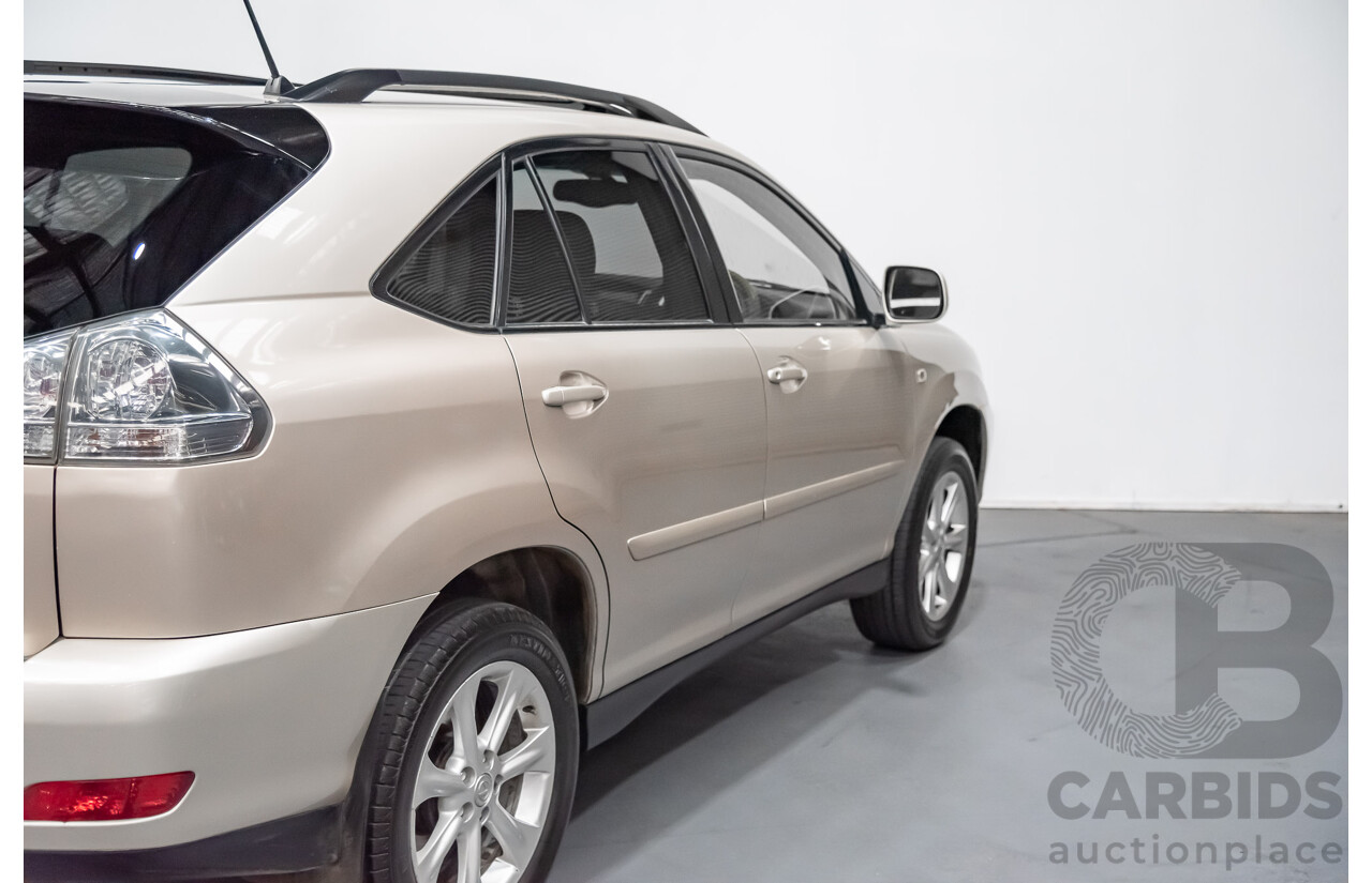 4/2003 Lexus Rx330 Sports MCU38R 4d Wagon Beige 3.3L V6