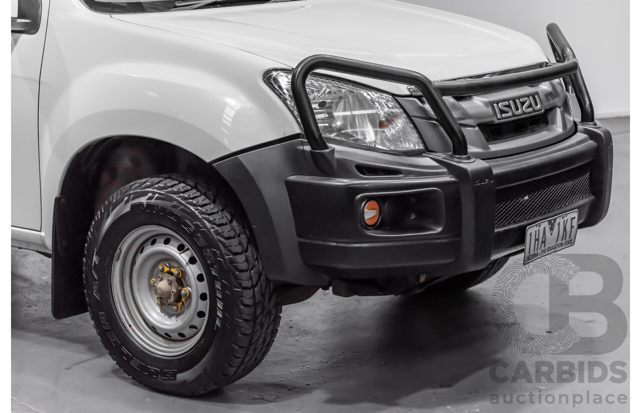 12/2015 Isuzu D-Max SX (4x4) TF MY15 Crew C/Chas White 3.0L Turbo Diesel