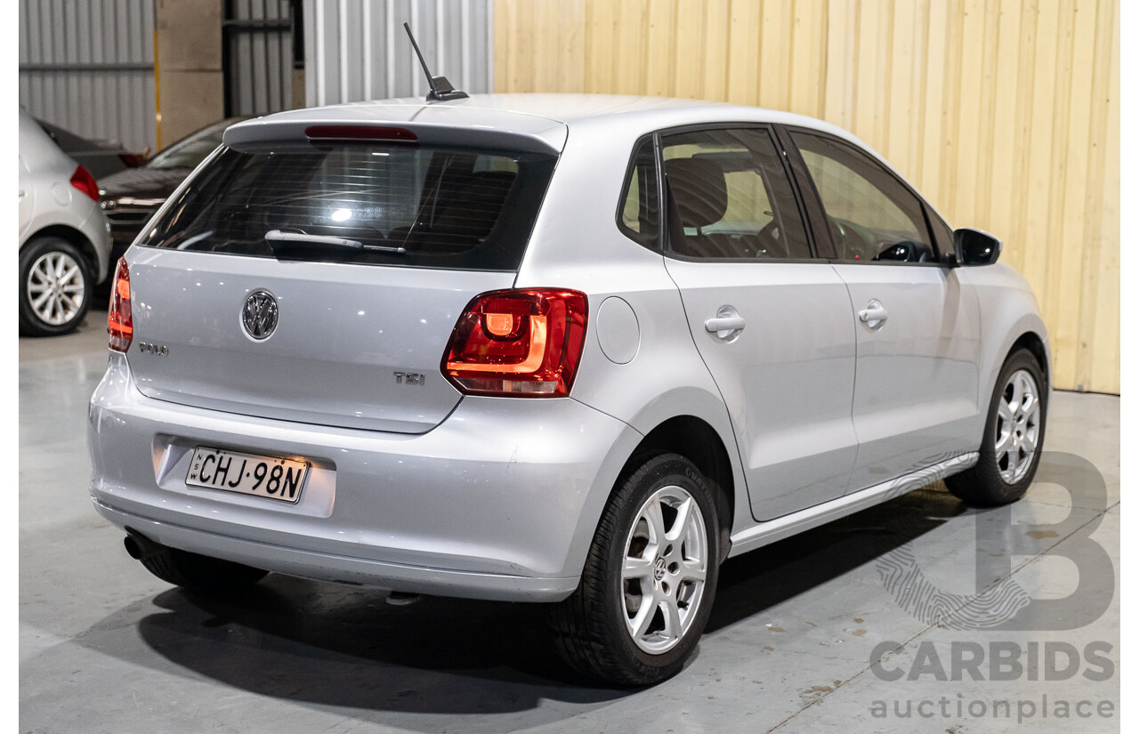 3/2013 Volkswagen Polo 77 TSI Comfortline 6R MY13 5d Hatchback Silver 1.2L Turbo