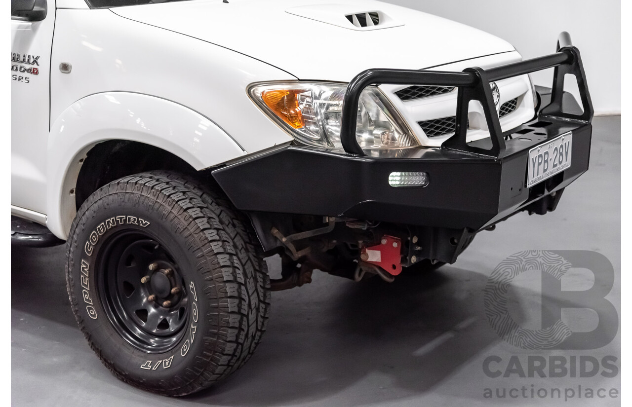 4/2008 Toyota Hilux SR5 (4x4) KUN26R 08 UPGRADE Dual Cab P/Up White 3.0L Turbo Diesel