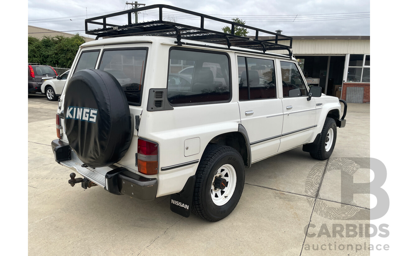 8/1989 Nissan Patrol DX (4x4)  4d Wagon White 4.2L -Turbo Diesel