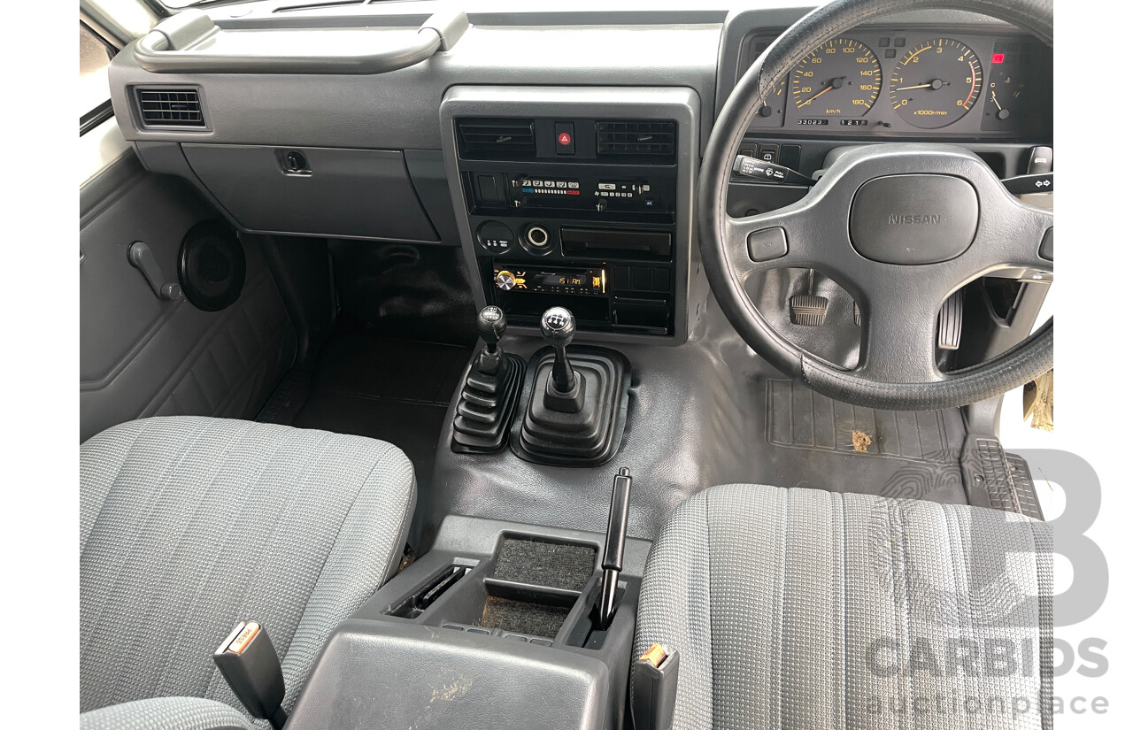 8/1989 Nissan Patrol DX (4x4)  4d Wagon White 4.2L -Turbo Diesel