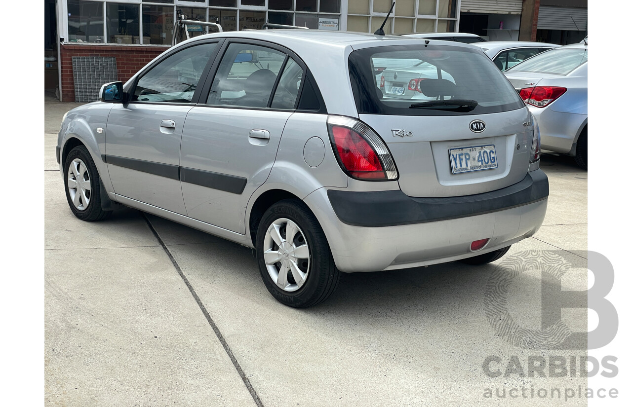 6/2007 Kia RIO EX JB 5d Hatchback Silver 1.6L