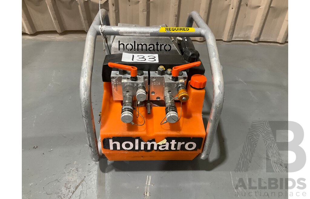 HOLMATRO Hydraulic Pump PU 30  - Approximate ORP $2500