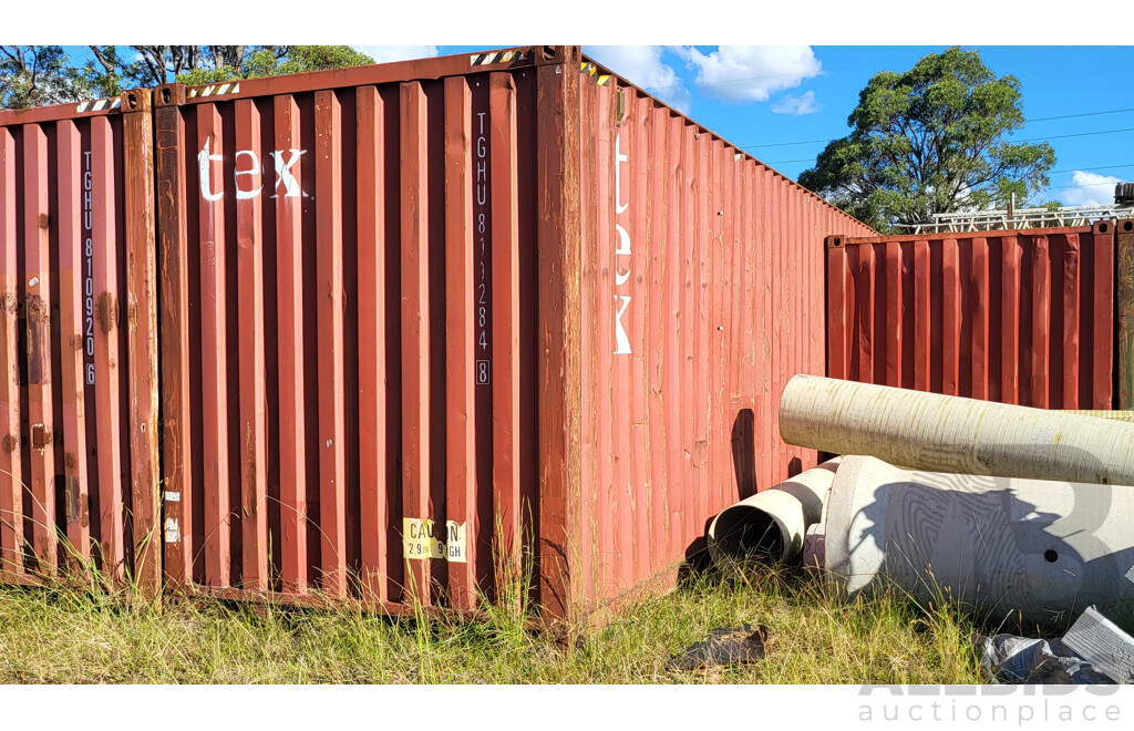 2002 40ft 2.9m High Shipping Container - Red