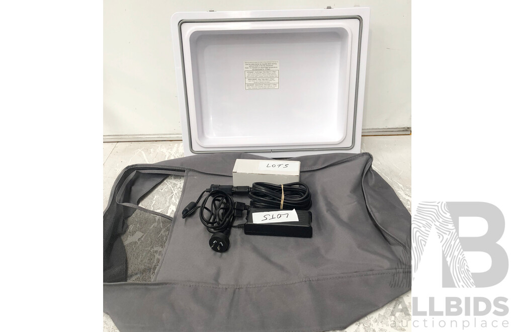 Original Bushman Fridge 35-52L 12V/240V with Extension Kit (Current Retail Price $1,495)