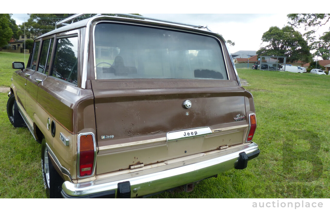 4/1984 Jeep Cherokee SJ Limited (4x4) 4d Wagon Brown/Gold 5.9L V8