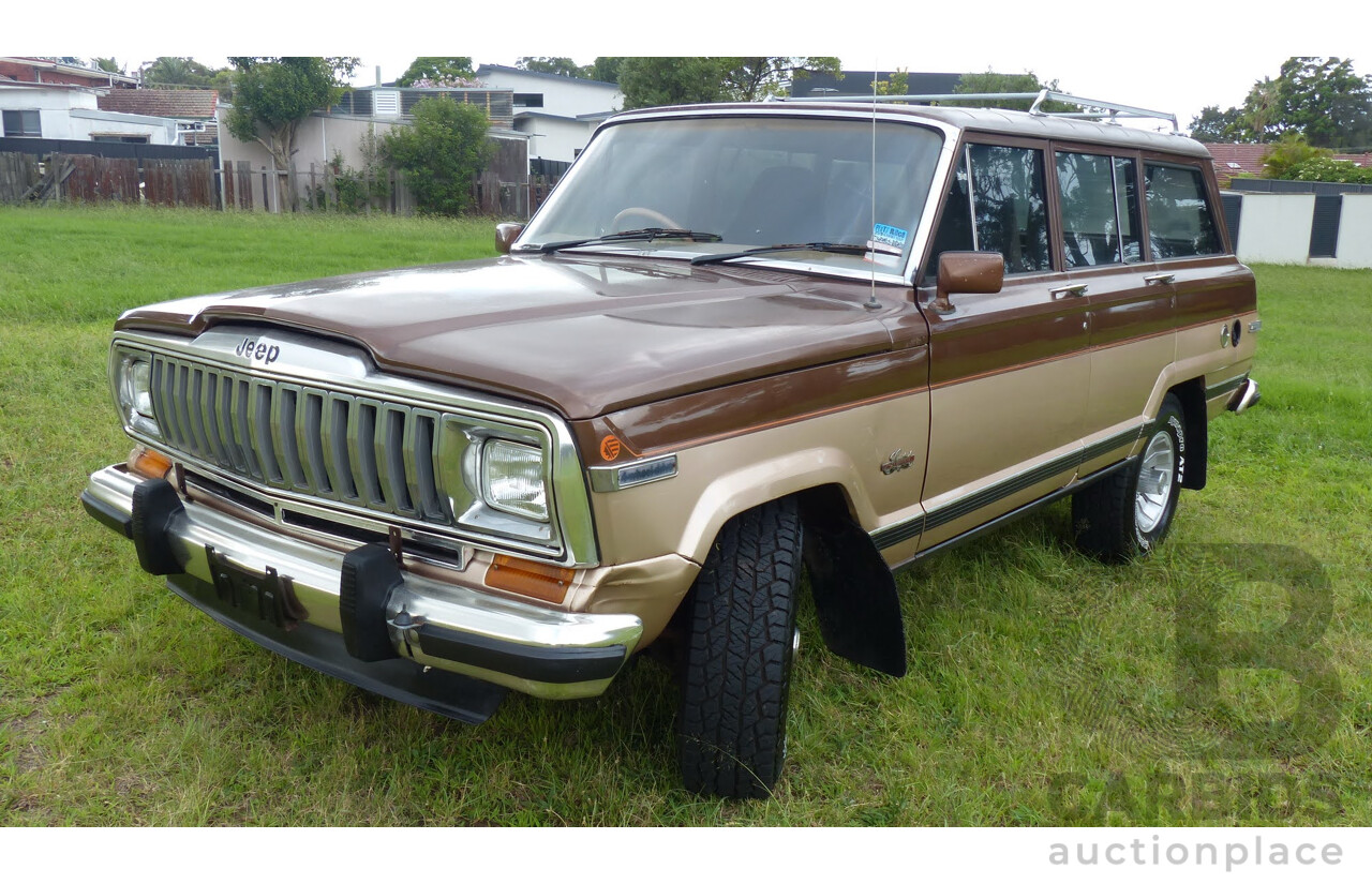 4/1984 Jeep Cherokee SJ Limited (4x4) 4d Wagon Brown/Gold 5.9L V8