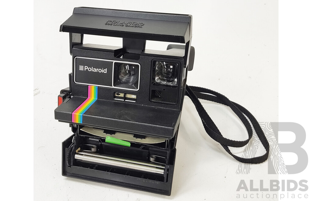 Polaroid OneStep 600 Land Camera