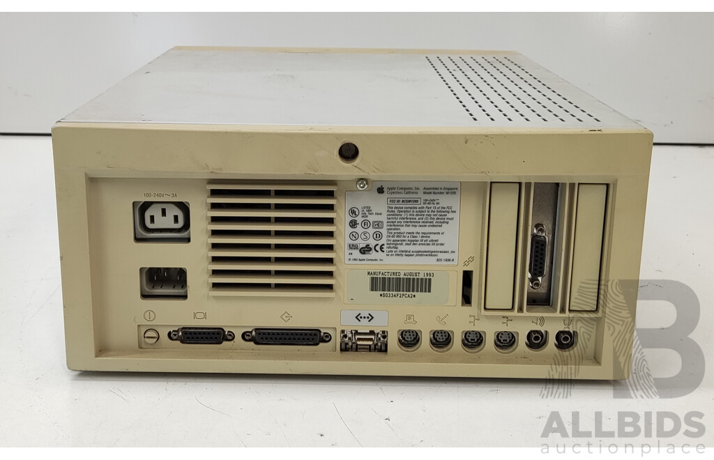Apple (M1205) Macintosh Centris 650 Desktop Computer 