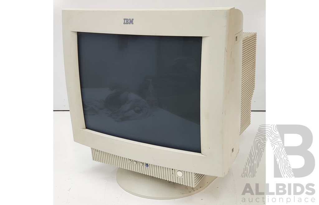 IBM (6547-0BS) 16-Inch CRT Computer Monitor