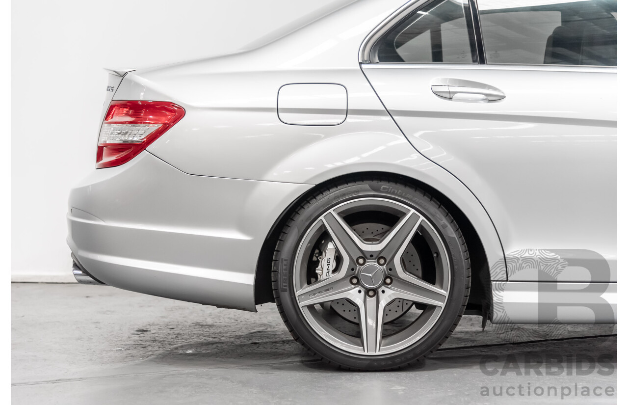 2/2011 Mercedes-Benz C63 AMG W204 MY11 4d Sedan Silver 6.3L V8