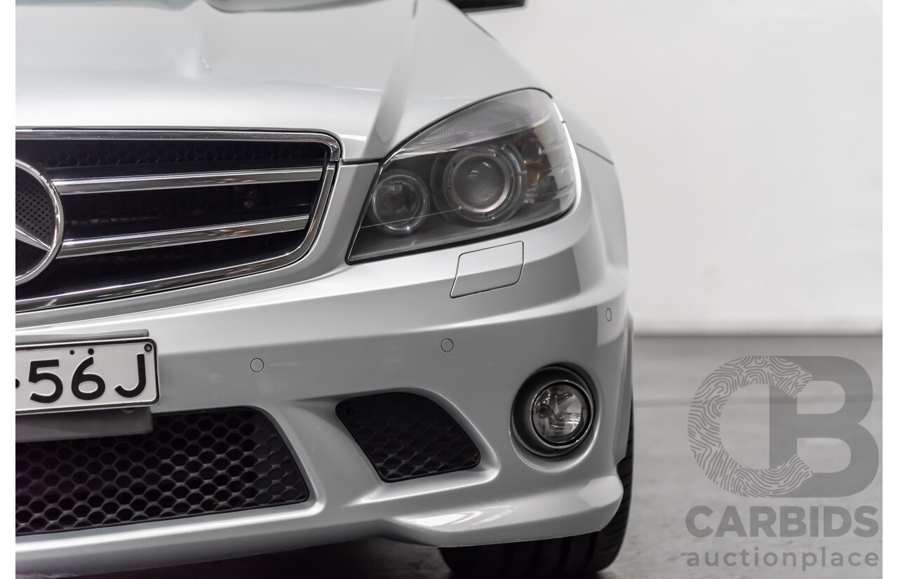 2/2011 Mercedes-Benz C63 AMG W204 MY11 4d Sedan Silver 6.3L V8