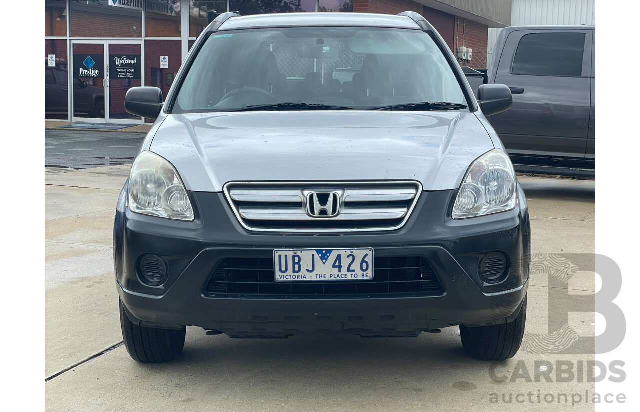 1/2004 Honda CRV (4x4) 2005 UPGRADE 4d Wagon Silver 2.4L