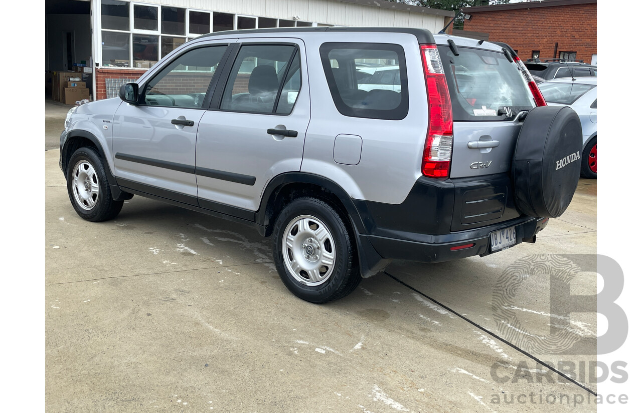 1/2004 Honda CRV (4x4) 2005 UPGRADE 4d Wagon Silver 2.4L