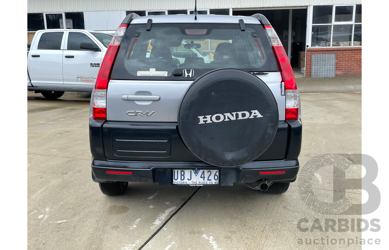 1/2004 Honda CRV (4x4) 2005 UPGRADE 4d Wagon Silver 2.4L