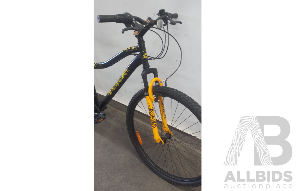 Repco Sumo 29er 16 Inch Front Suspension Mountain Bike