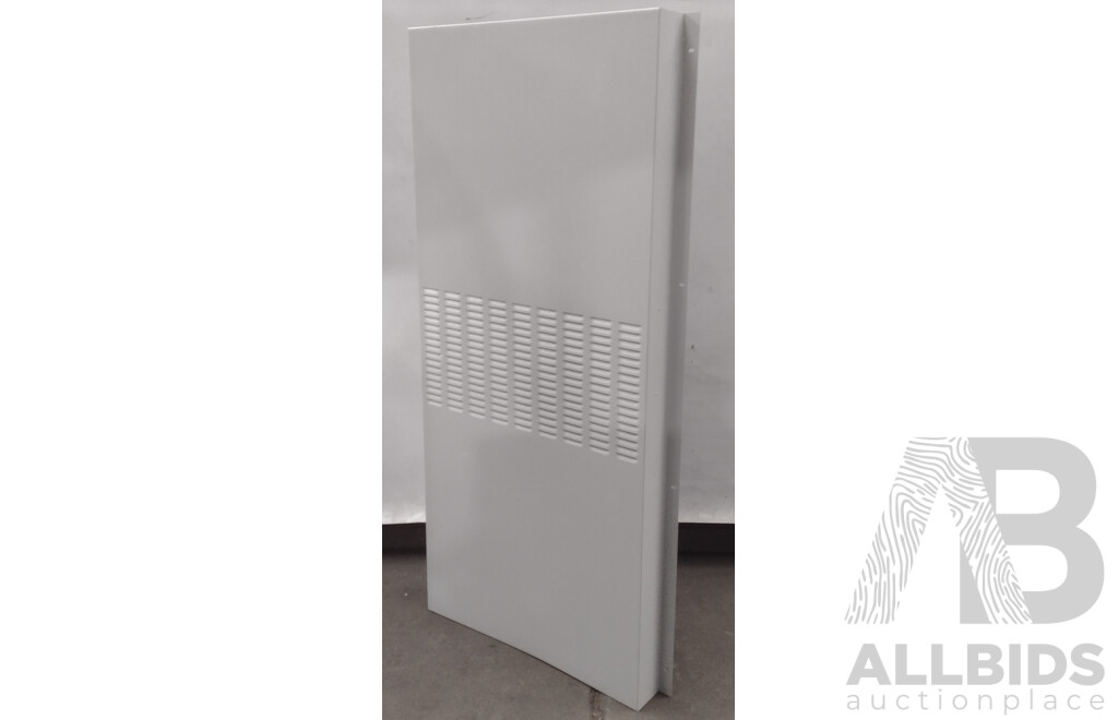 CES Computers 19-Inch 42RU Class C Rack Mount Cabinet W/ Wheels, PDU and Cable Managment 