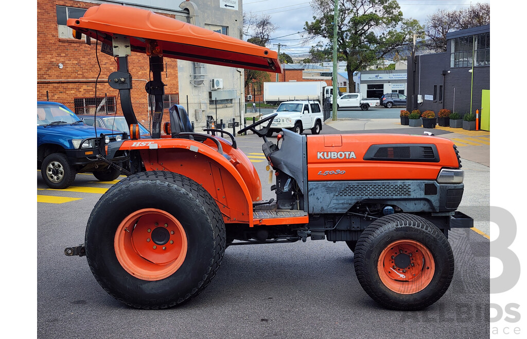 01/2007 Kubota L5030 HST 4x4 2.4L Diesel Tractor