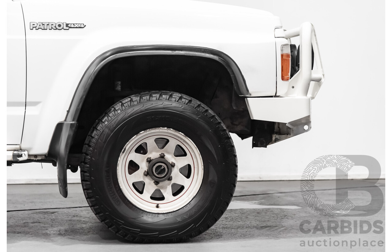 6/1990 Nissan Patrol ST (4x4) GQ 2d Hardtop White 4.2L