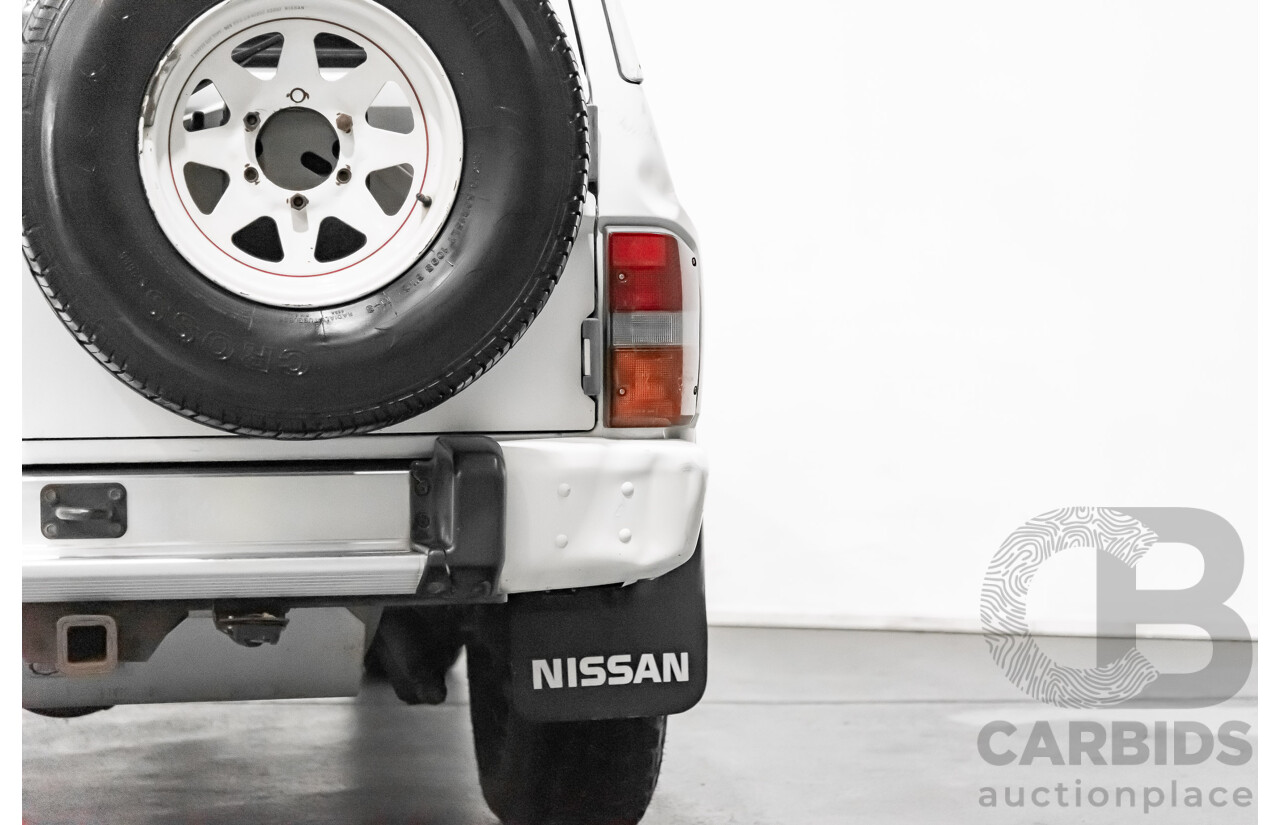 6/1990 Nissan Patrol ST (4x4) GQ 2d Hardtop White 4.2L