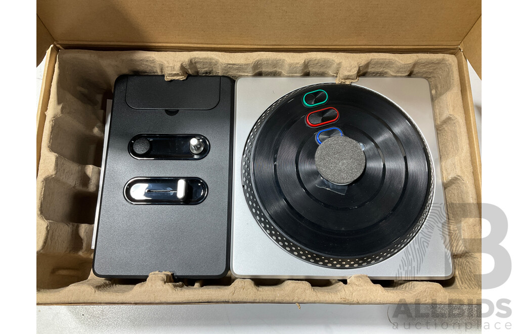 Playstation 2 DJ Hero Turntable Kit and Game