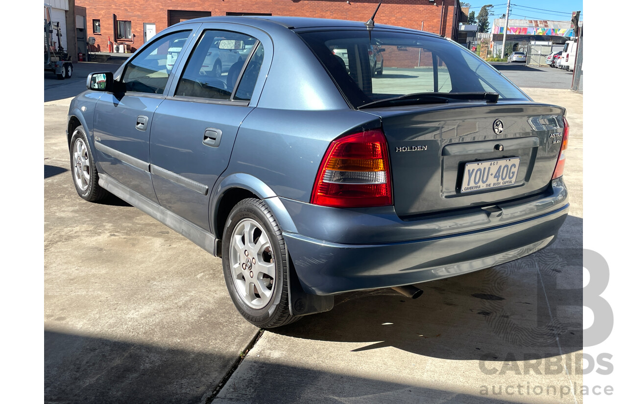 10/2001 Holden Astra Equipe TS 5d Hatchback Blue 1.8L