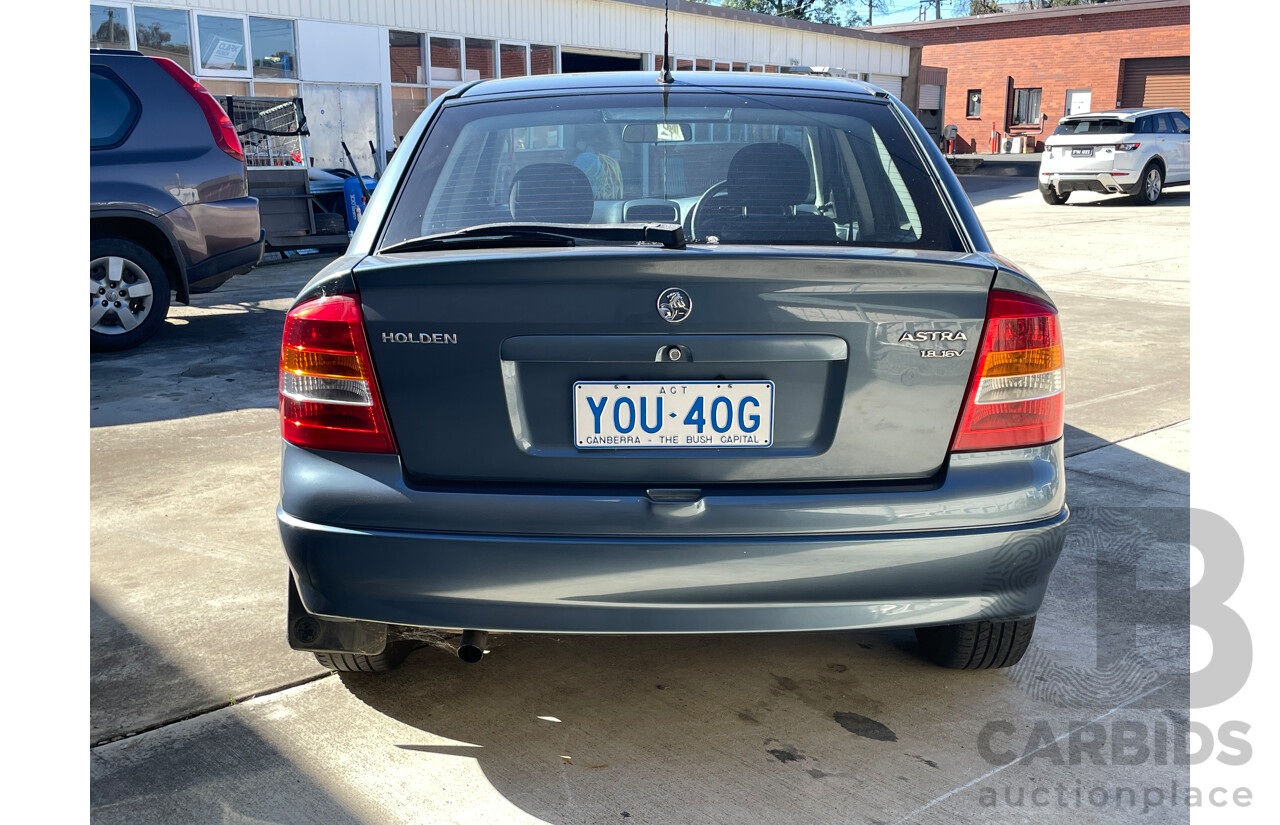 10/2001 Holden Astra Equipe TS 5d Hatchback Blue 1.8L