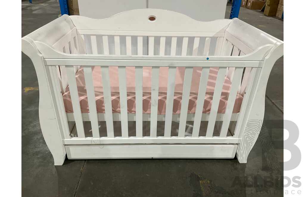 BOORI Sleigh Royale Cot (White) and Mattress - ORP $2069
