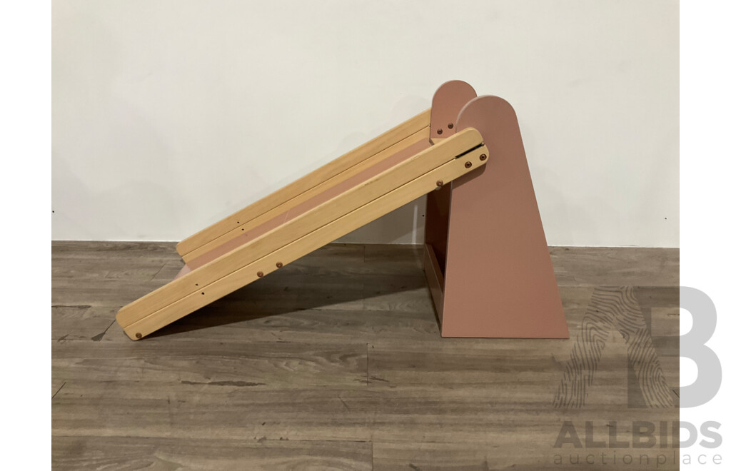 BOORI Tidy Multipurpose Slide - ORP $199.00