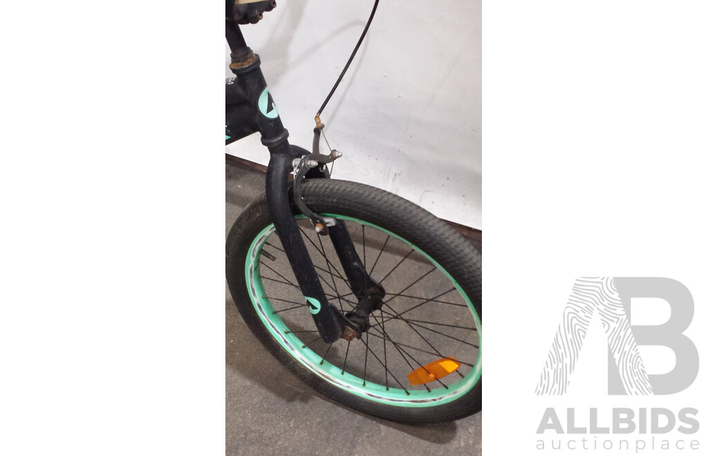 Airwalk Outlaw 9 Inch BMX Bike