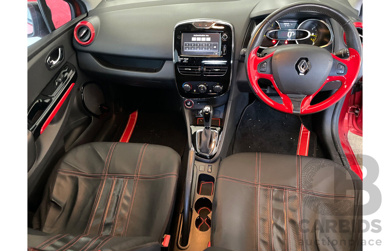 10/2014 Renault Clio  X98 5d Hatchback Red 1.2L