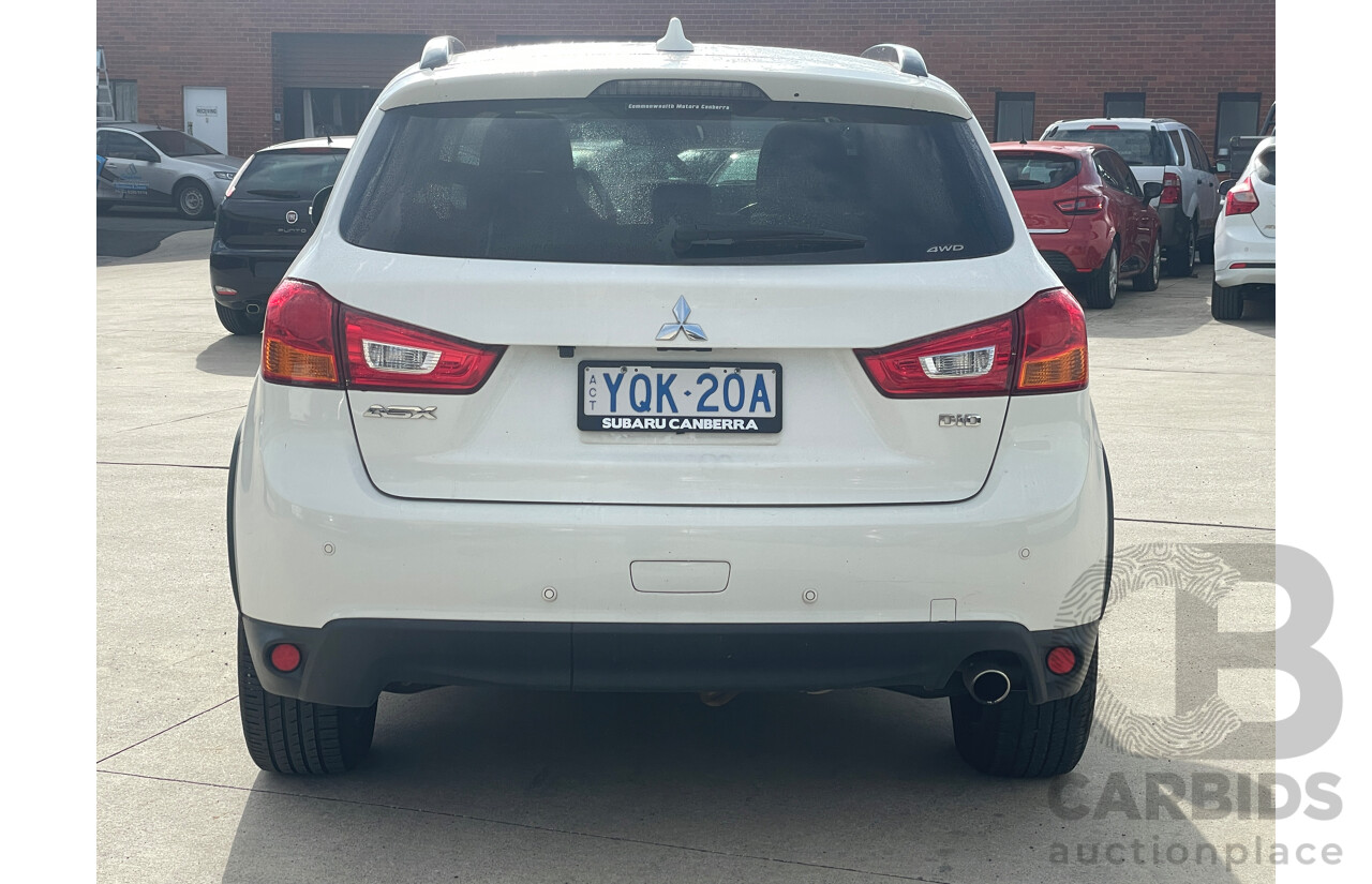 10/2016 Mitsubishi ASX XLS (4wd)  4d Wagon White 2.3L